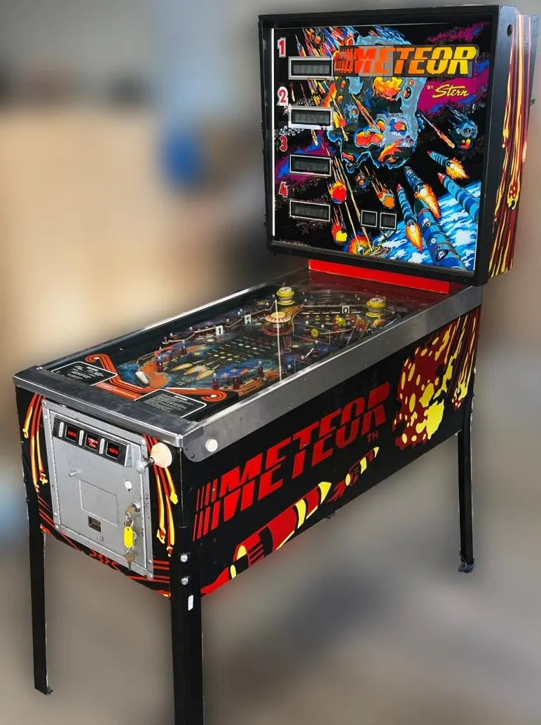 Meteor, Maschine