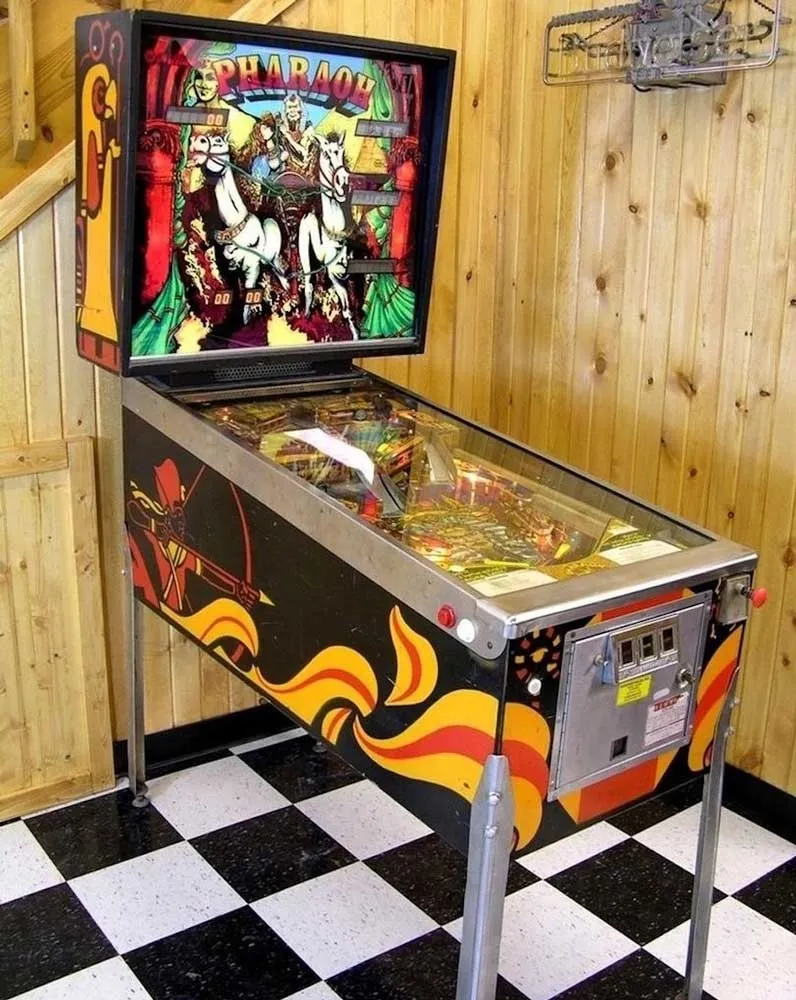 Pharaoh, Maschine